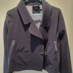 Epoque Evolution black jacket